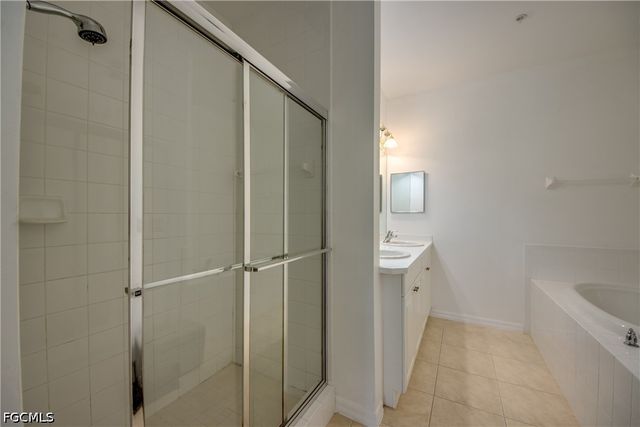 15250 Riverbend BLVD 204, North Fort Myers, FL 33917