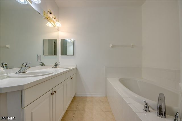 15250 Riverbend BLVD 204, North Fort Myers, FL 33917