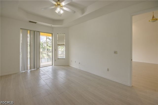 15250 Riverbend BLVD 204, North Fort Myers, FL 33917