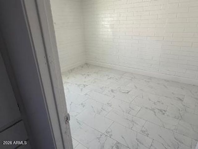2714 N 40TH Avenue, Phoenix, AZ 85009
