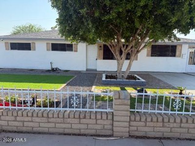 2714 N 40TH Avenue, Phoenix, AZ 85009
