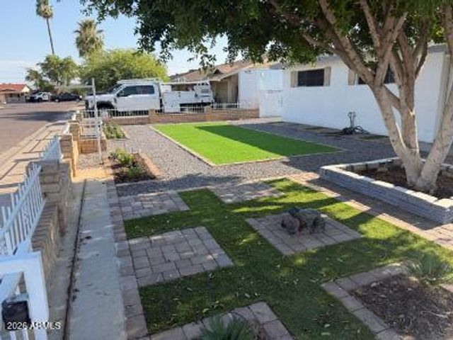 2714 N 40TH Avenue, Phoenix, AZ 85009