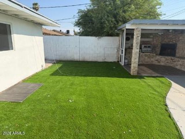 2714 N 40TH Avenue, Phoenix, AZ 85009