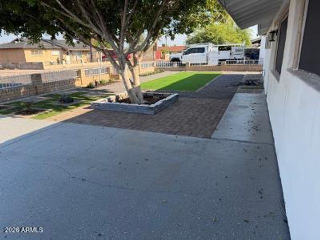 2714 N 40TH Avenue, Phoenix, AZ 85009