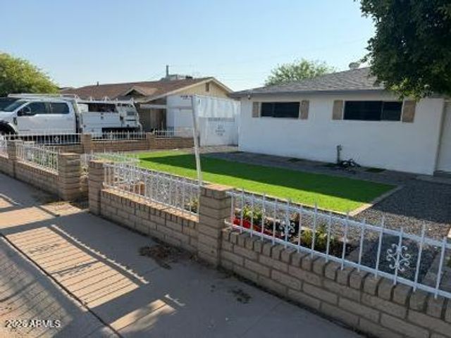 2714 N 40TH Avenue, Phoenix, AZ 85009