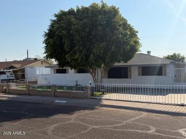 2714 N 40TH Avenue, Phoenix, AZ 85009