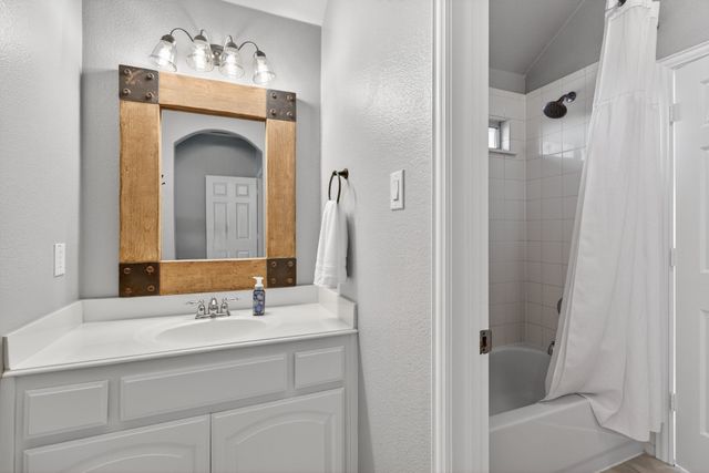 9713 Brewster Lane, Fort Worth, TX 76244