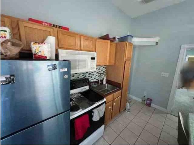241 E 10th Street, Newport, KY 41071