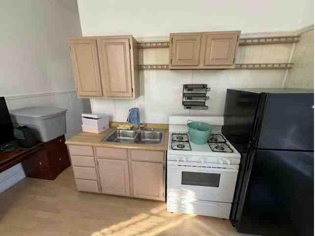 241 E 10th Street, Newport, KY 41071