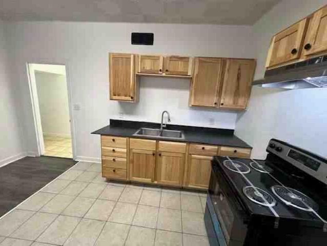 241 E 10th Street, Newport, KY 41071