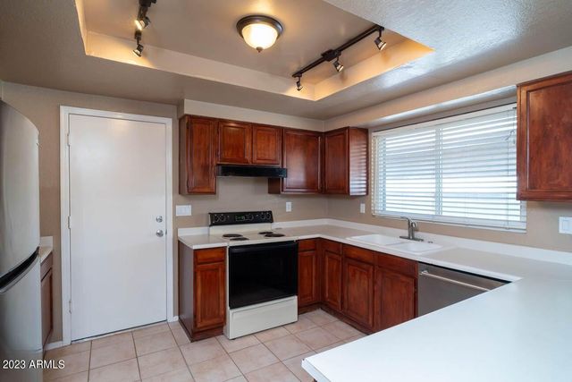 19601 N 43rd Drive, Glendale, AZ 85308