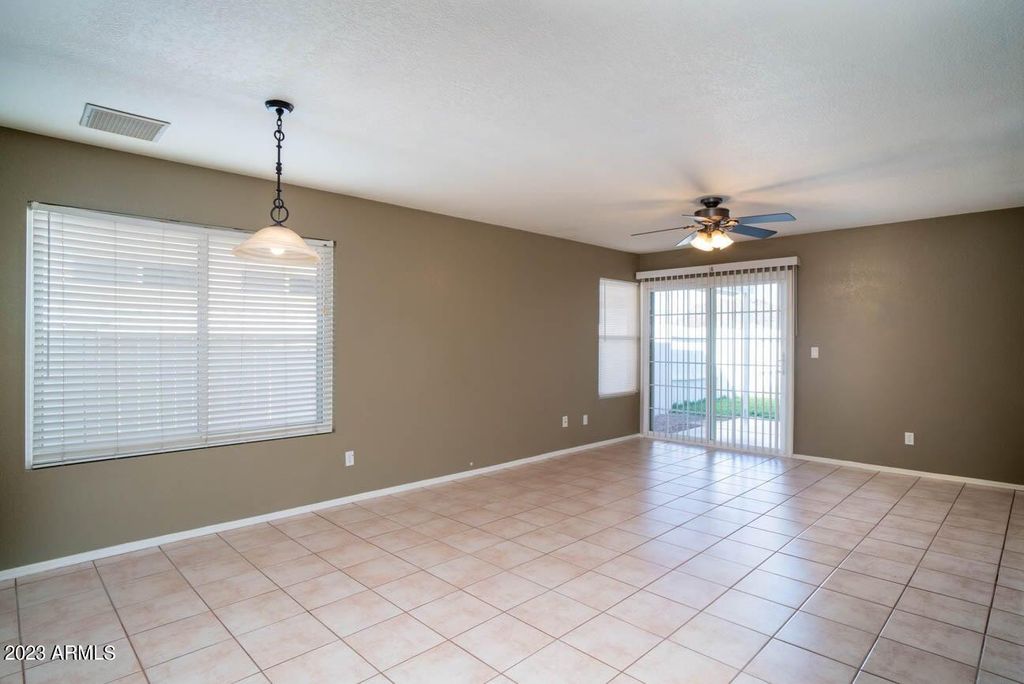 19601 N 43rd Drive, Glendale, AZ 85308