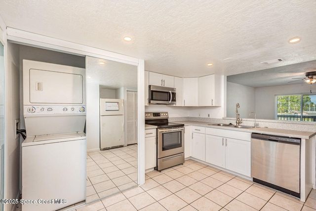 1515 Huntington Lane 427, Rockledge, FL 32955
