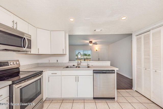 1515 Huntington Lane 427, Rockledge, FL 32955