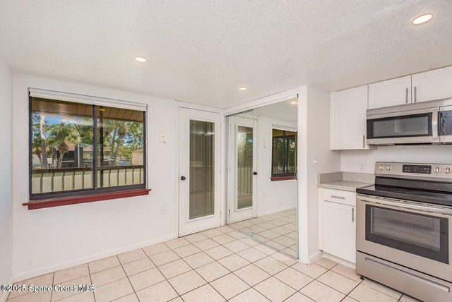 1515 Huntington Lane 427, Rockledge, FL 32955