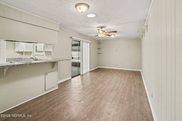 11427 YELLOW TAIL Court, Jacksonville, FL 32218