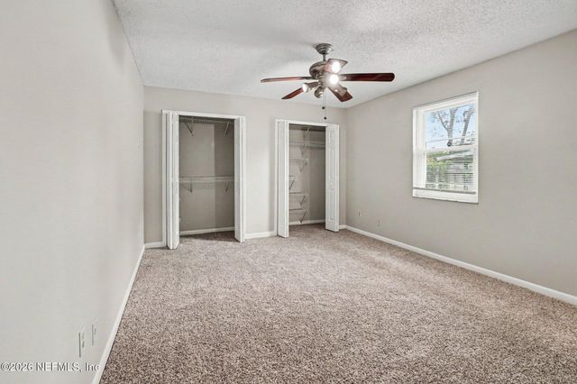 11427 YELLOW TAIL Court, Jacksonville, FL 32218