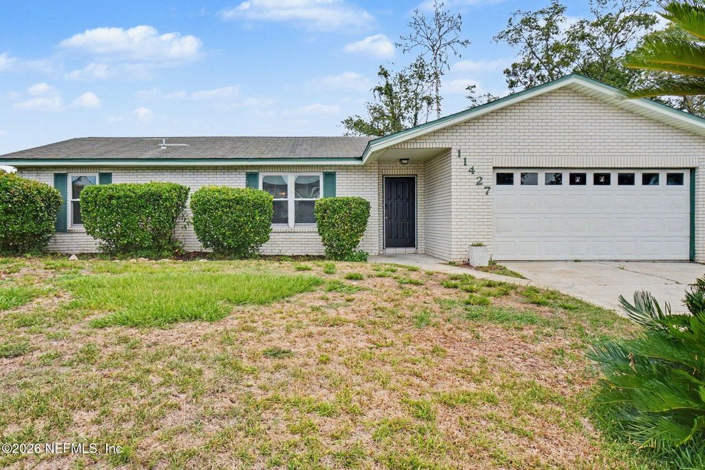 11427 YELLOW TAIL Court, Jacksonville, FL 32218