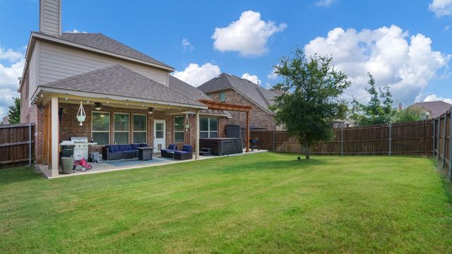 4328 Oak Chase Drive, Fort Worth, TX 76244