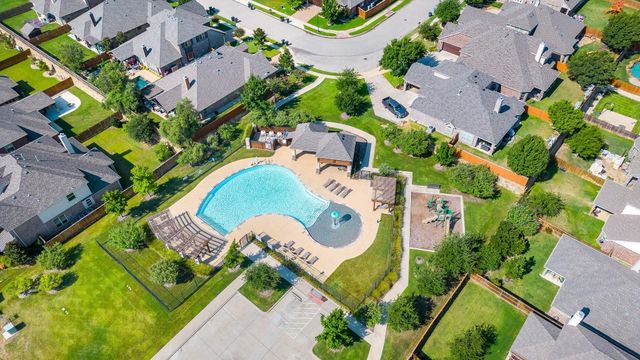4328 Oak Chase Drive, Fort Worth, TX 76244