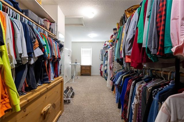 1303 Telford Drive, Liberty, MO 64068