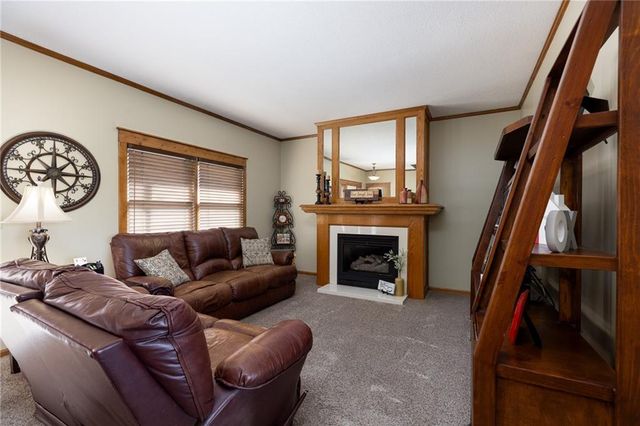 1303 Telford Drive, Liberty, MO 64068