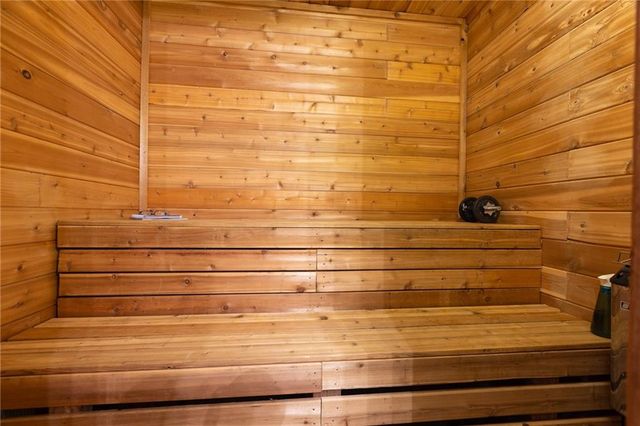 1303 Telford Drive, Liberty, MO 64068