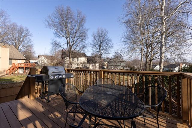 1303 Telford Drive, Liberty, MO 64068