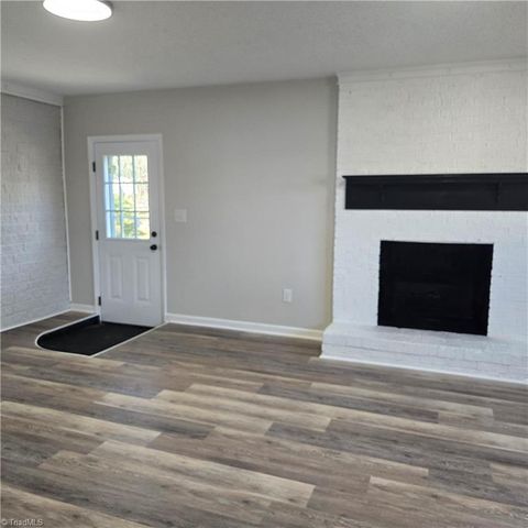 4218 Bramlet Place, Greensboro, NC 27407