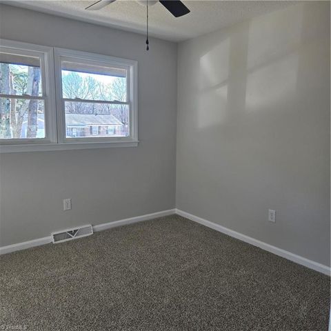 4218 Bramlet Place, Greensboro, NC 27407