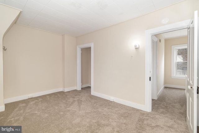 354 E CHESTNUT ST, Lancaster, PA 17602