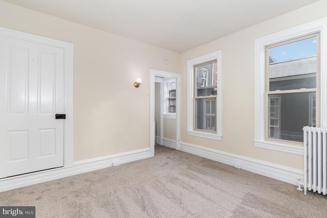 354 E CHESTNUT ST, Lancaster, PA 17602