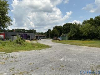 1139 McKenzie St, Petersburg, VA 23803