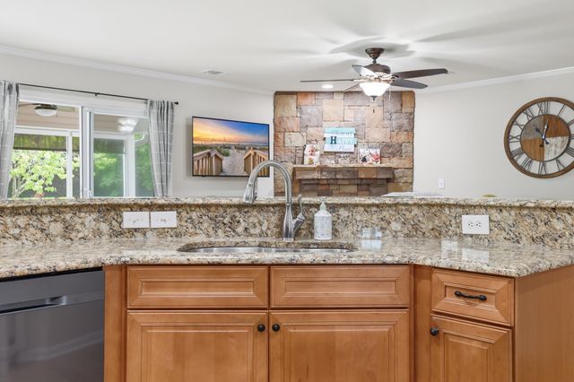 5103 Weatherwood Dr., North Myrtle Beach, SC 29582