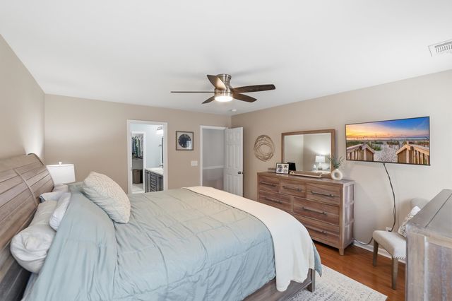 5103 Weatherwood Dr., North Myrtle Beach, SC 29582