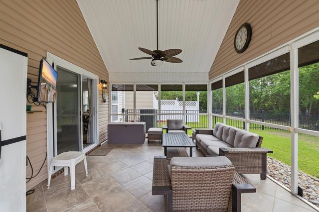 5103 Weatherwood Dr., North Myrtle Beach, SC 29582