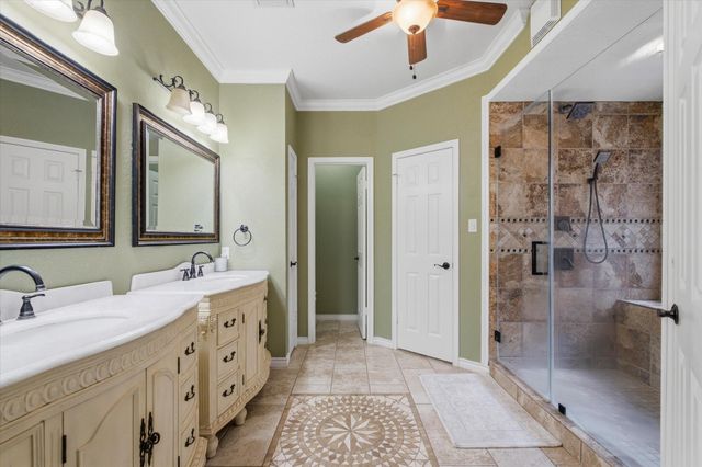 4704 Broadmoor Drive, League City, TX 77573