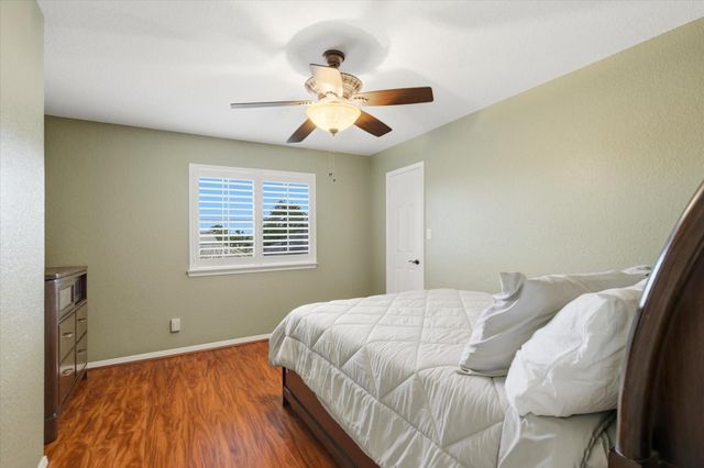 4704 Broadmoor Drive, League City, TX 77573