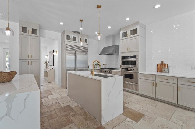 1826 BOYCE STREET, Sarasota, FL 34239