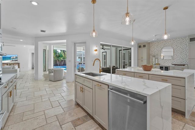 1826 BOYCE STREET, Sarasota, FL 34239