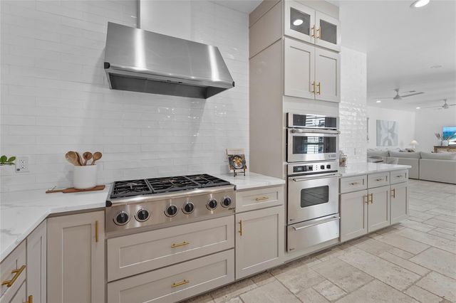 1826 BOYCE STREET, Sarasota, FL 34239