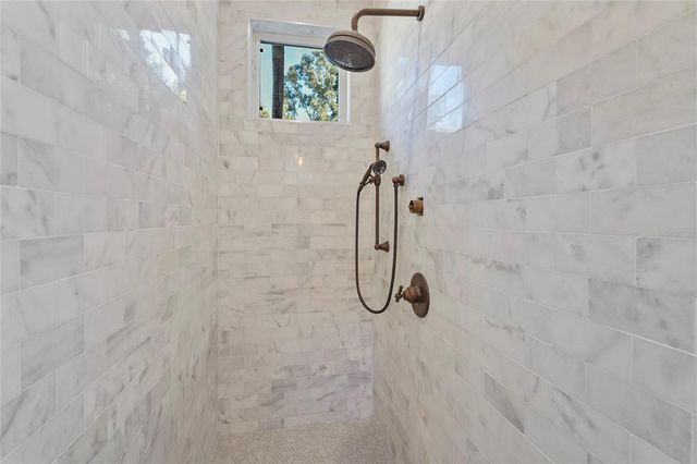 1826 BOYCE STREET, Sarasota, FL 34239