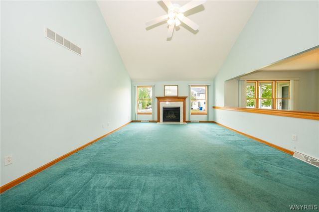 55 Ashley Drive, West Seneca, NY 14224