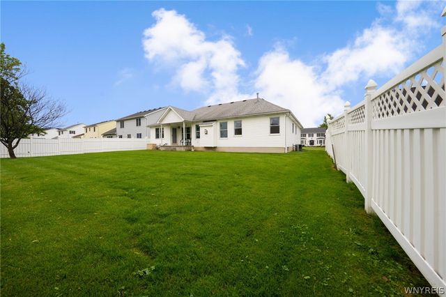 55 Ashley Drive, West Seneca, NY 14224