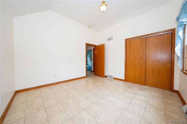 55 Ashley Drive, West Seneca, NY 14224