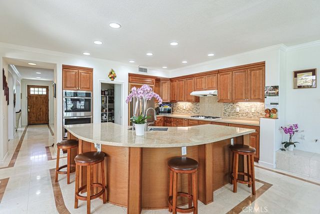 23005 Stoneridge, Mission Viejo, CA 92692