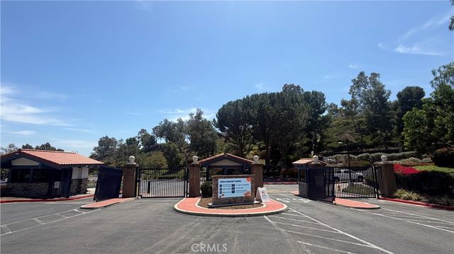 23005 Stoneridge, Mission Viejo, CA 92692