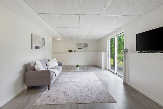 290 Bemis Rd, Warren, MA 01585
