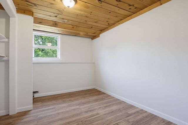 290 Bemis Rd, Warren, MA 01585