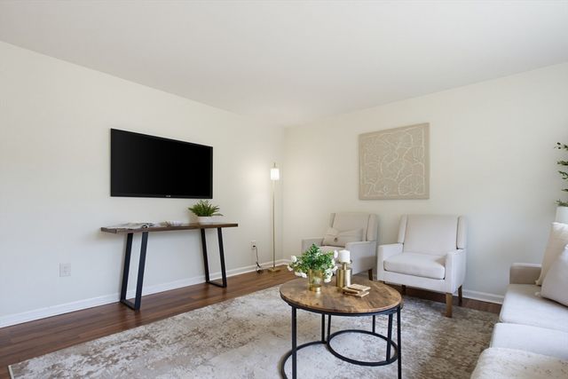 290 Bemis Rd, Warren, MA 01585